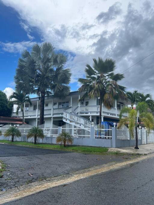 Mayaguez Spacious 3 Bedroom Villa Екстер'єр фото